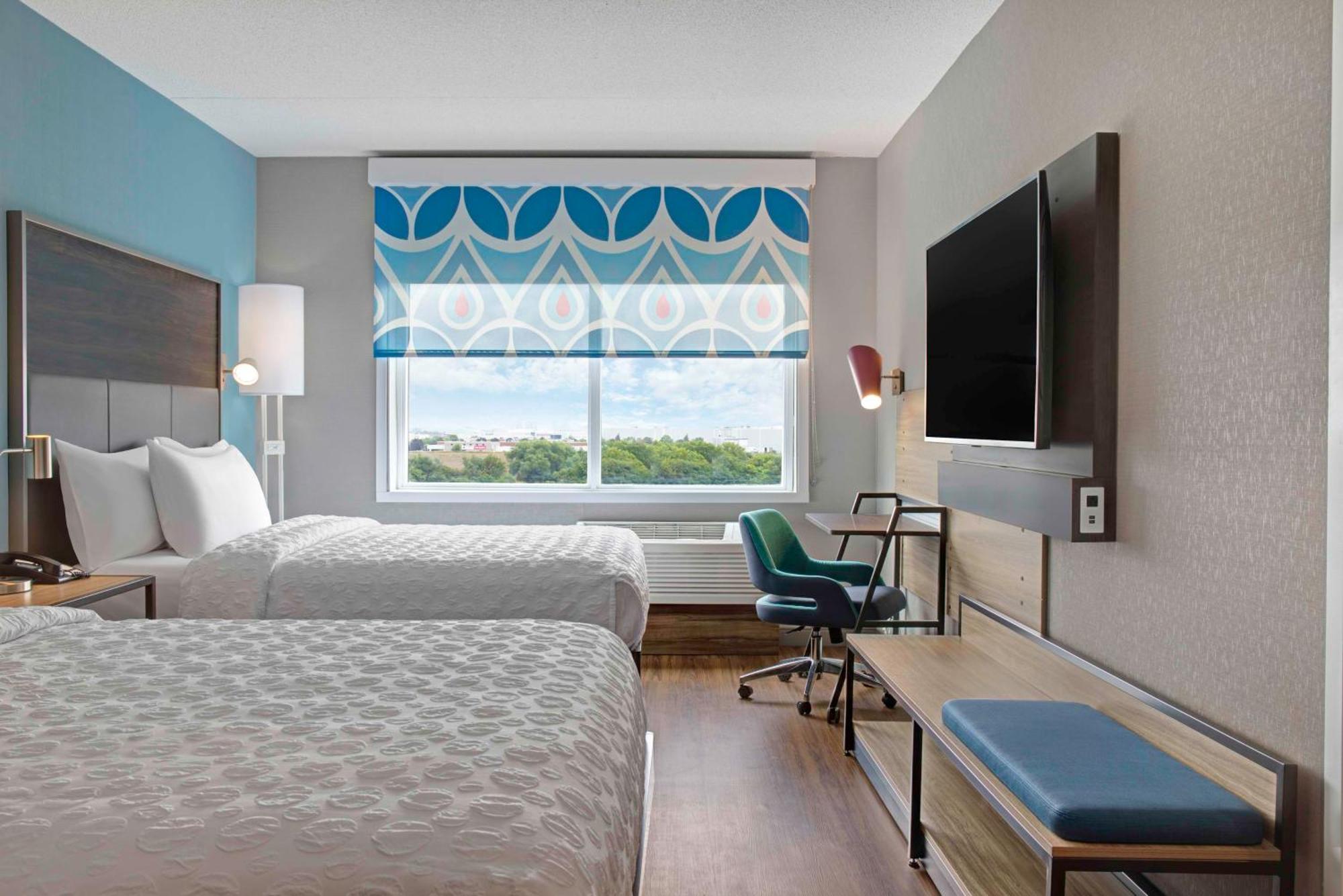 Готель Tru By Hilton Toronto Airport West Місісаґа Екстер'єр фото